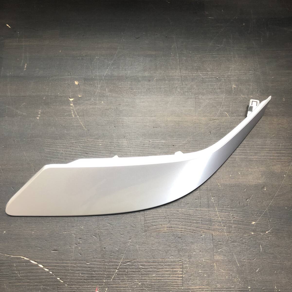 トヨタ 純正 レクサス GS200t 300 350 450h GS F ヘッドランプ カバー 左 Cover Headlamp LH 53182-30060-B1 TOYOTA 未使用 LEXUS Genuine拍卖