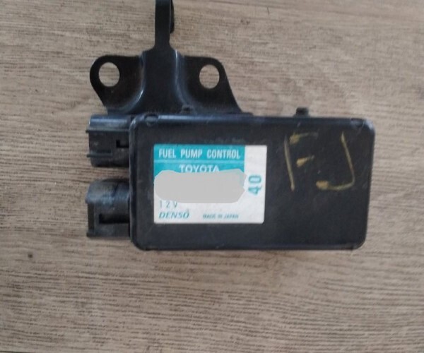 トヨタ 純正 FJ クルーザー フューエルポンプ コントロール コンピュータ Computer Fuel 89570-35240 TOYOTA 未使用 LEXUS Genuine JDM拍卖