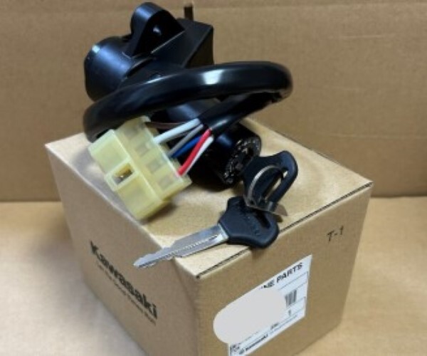 カワサキ ニンジャ ZX 12R イグニッションスイッチ Switch Ignition 27005-5120 KAWASAKI 純正 Genuine JDM 未使用 メーカー純正品拍卖