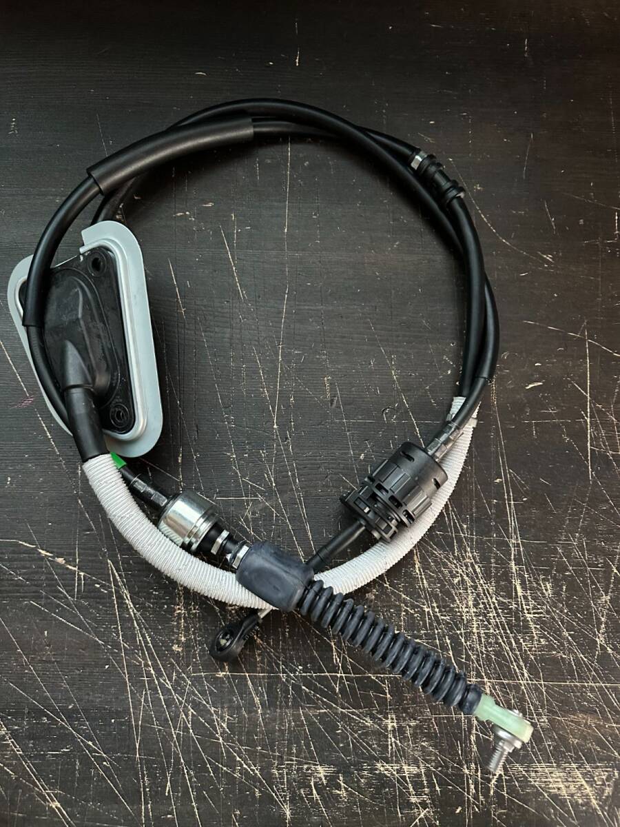 トヨタ 純正 ハリアー トランスミッション コントロールケーブル CABLE TRANSMISSION CONTROL 33820-48130 TOYOTA 未使用 LEXUS Genuine拍卖