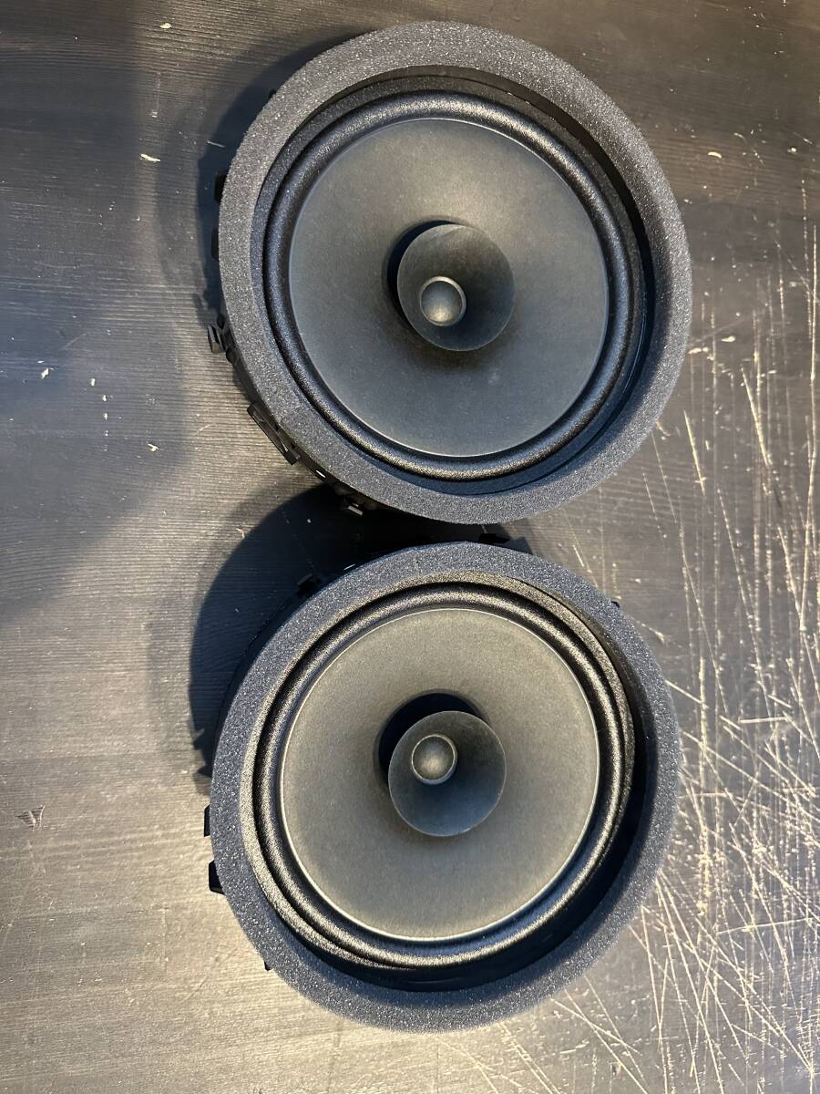 三菱 デリカミニ フロントドアスピーカー 新車外し R7年 B38A Tプレミアム 4WD拍卖