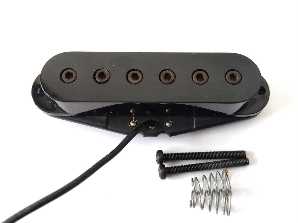 動作良好★TARGET by Fernandes ヘキサポールピース 吊り下げ シングル ピックアップ センター 6.06kΩ 逆磁極 逆巻き★ターゲット FR 管1拍卖