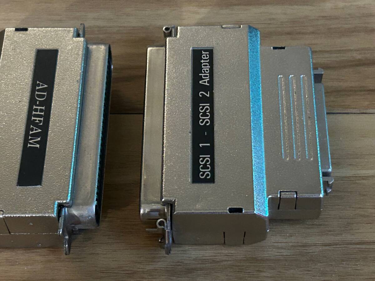 SCSI変換アダプター SCSI 1 - SCSI 2 Adaputer マイクロリボン50Pメス-ハーフピッチ50Pメス拍卖