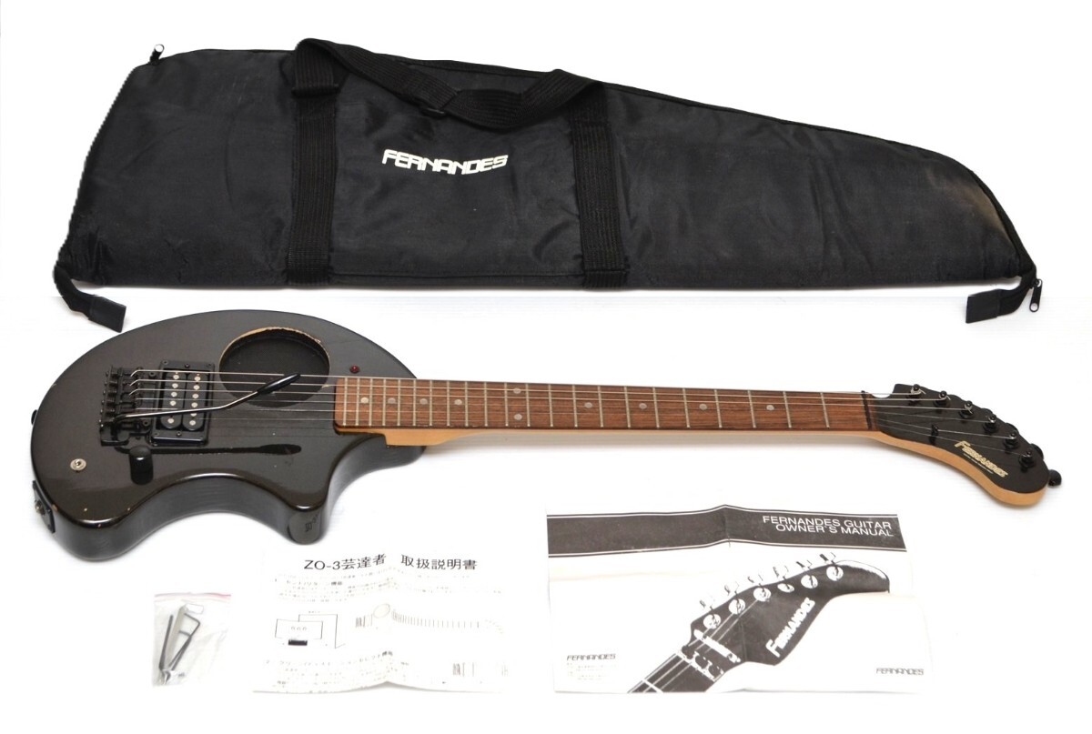 【入手困難/ソフトケース付属】FERNANDES フェルナンデス ZO-3 芸達者 アンプ内蔵エレキギター 音出し確認済 弦楽器拍卖