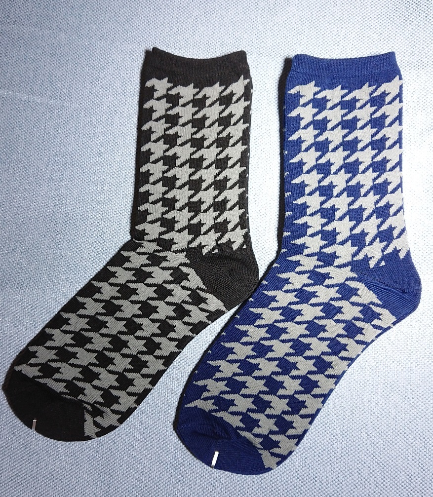 クルーソックス 千鳥格子柄 2足セット ブラック・ブルー 23~25cm U26669-44拍卖