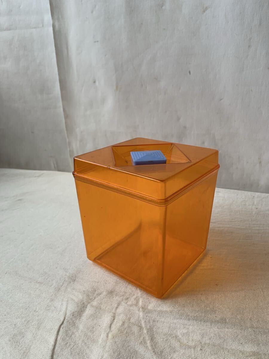 デザインが素敵なプラスチックケース 小物入れ収納昭和レトロ雑貨古道具インテリアディスプレイアンティークビンテージコレクションポップ拍卖