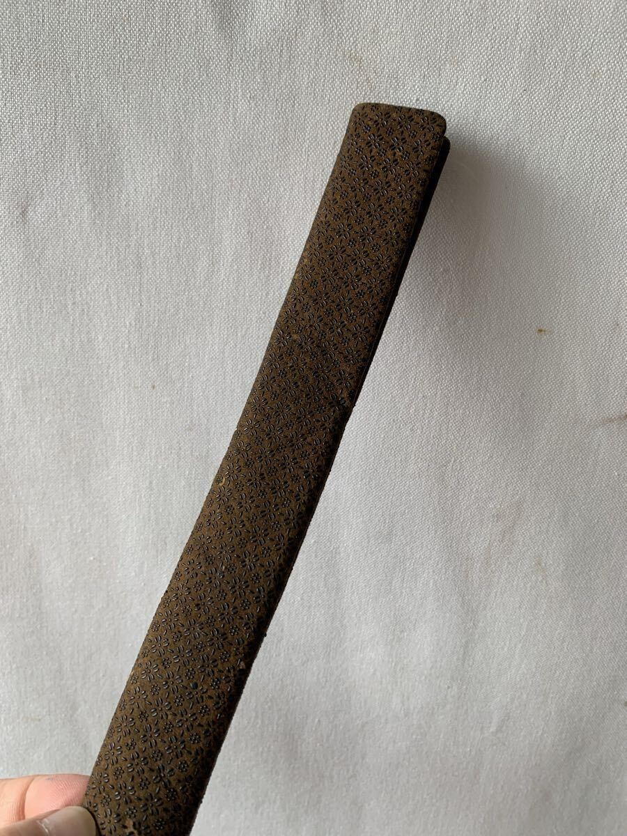 旧家蔵出し 経年の雰囲気が素敵な古い煙管入れ キセル喫煙具印傳古道具古物骨董古美術民藝アンティークビンテージコレクション時代物レトロ拍卖