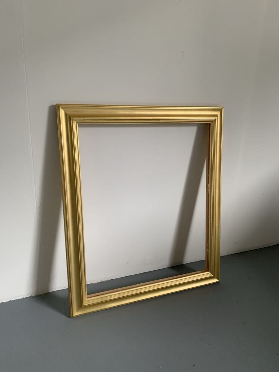 ゴールドフレームの大きめの木製額 古道具アンティークビンテージ店舗什器インテリアディスプレイ飾りオブジェ昭和レトロカフェ雑貨油絵拍卖