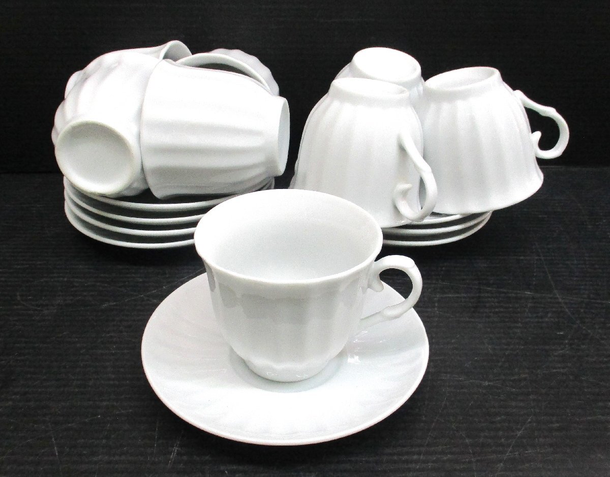 コーヒーカップ ホワイト 8客セット カップ幅10.5x奥行8.3x高さ7cm ソーサーφ13.8cm 1個糸尻カケ有 中古 101625 ★拍卖