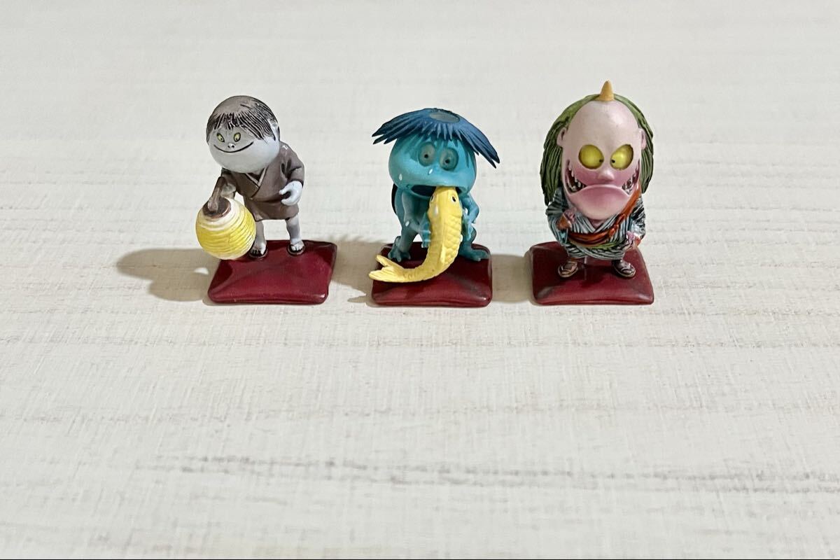 やのまん 水木しげる 妖怪フィギュア 大百怪 提灯小僧(ちょうちんこぞう)、河童(かっぱ)朱の盆 ( しゅのぼん )3個セット拍卖