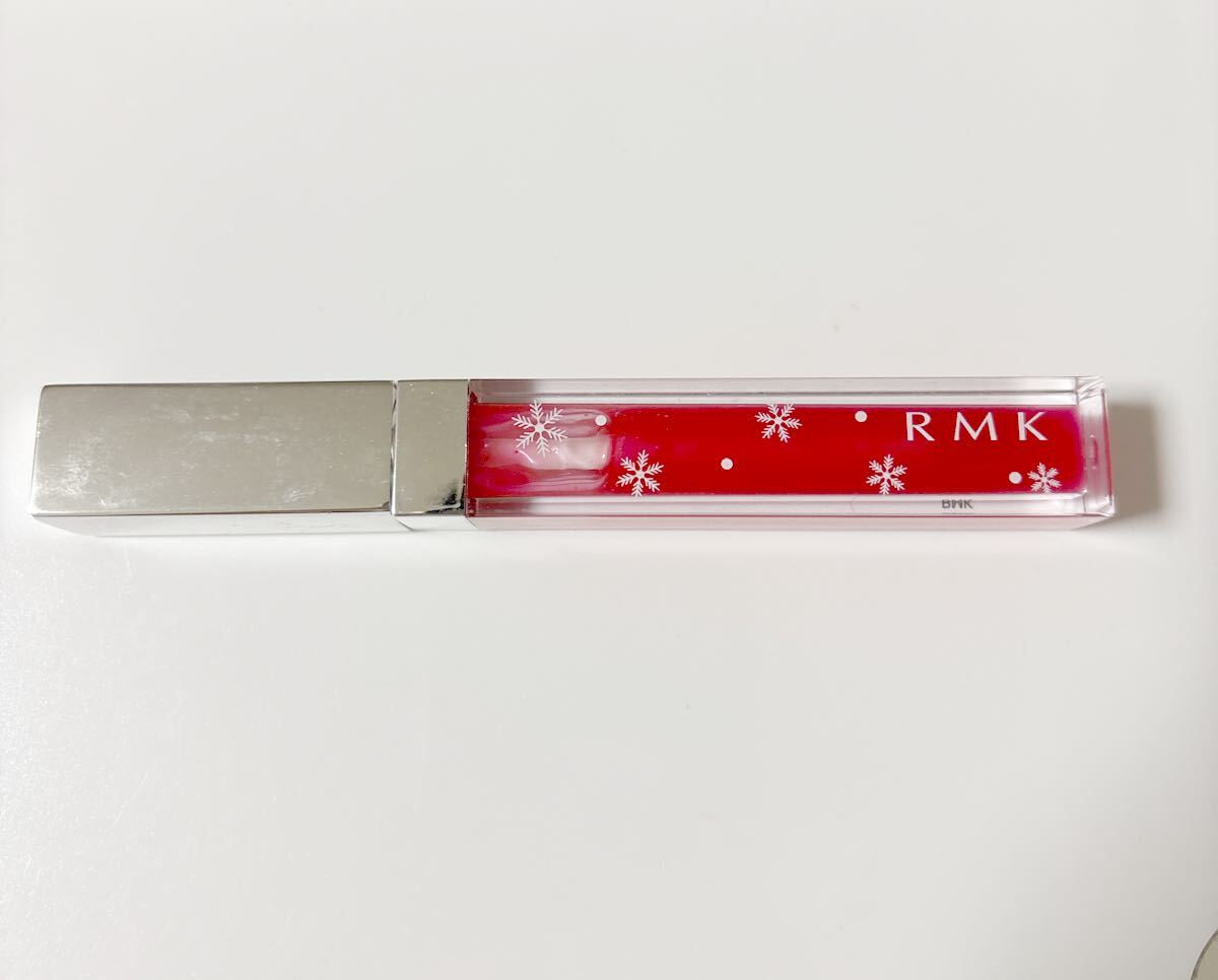 RMK / ティンティッド オイルフィットグロス 04 クリスマスドリーム 数量限定発売 ナチュラルな血色感と色っぽさを引き出すピンクレッド拍卖