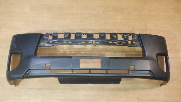 MLF59c27★200系★ハイエース★後期★4型~★標準幅★★純正フロントバンパー★★52119-26650★素地黒★拍卖