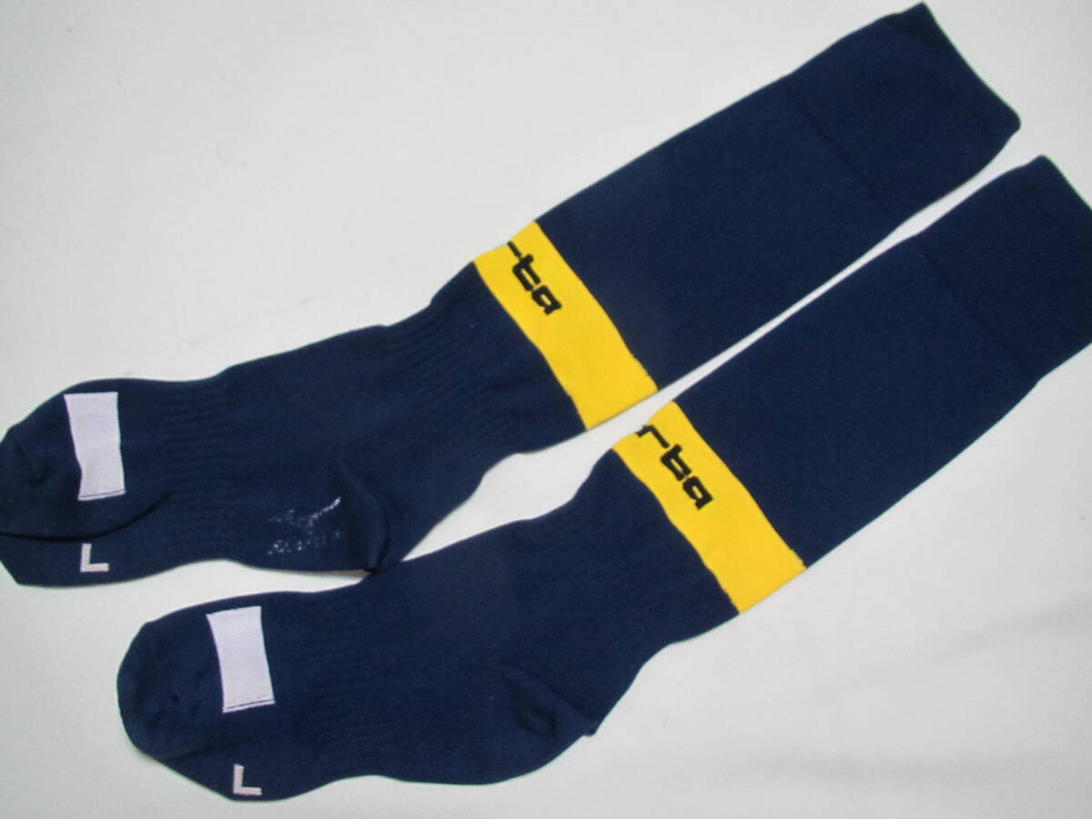B 中古 Liberta リベルタ サッカースクール L 22 23 24cm ソックス 靴下 子供用 紺 ネイビー イエロー 黄色拍卖