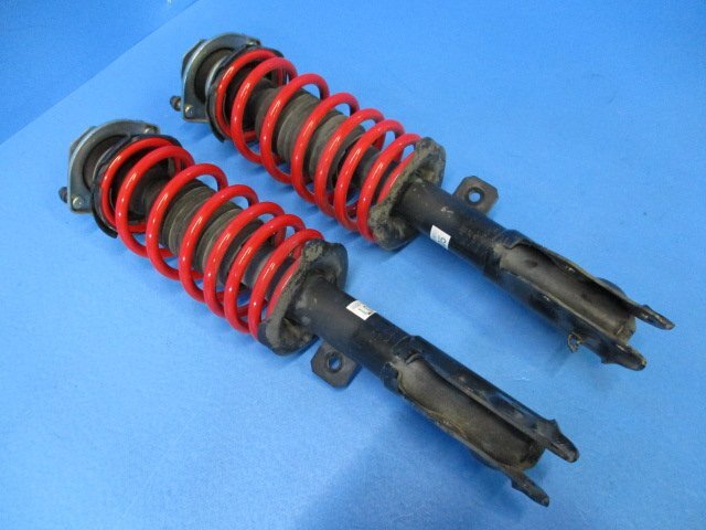 【即決有】 ダイハツ タント LA600S 純正 フロント ストラット サスペンション 左右 48520-B2D11 48510-B2D11 (B046243)拍卖