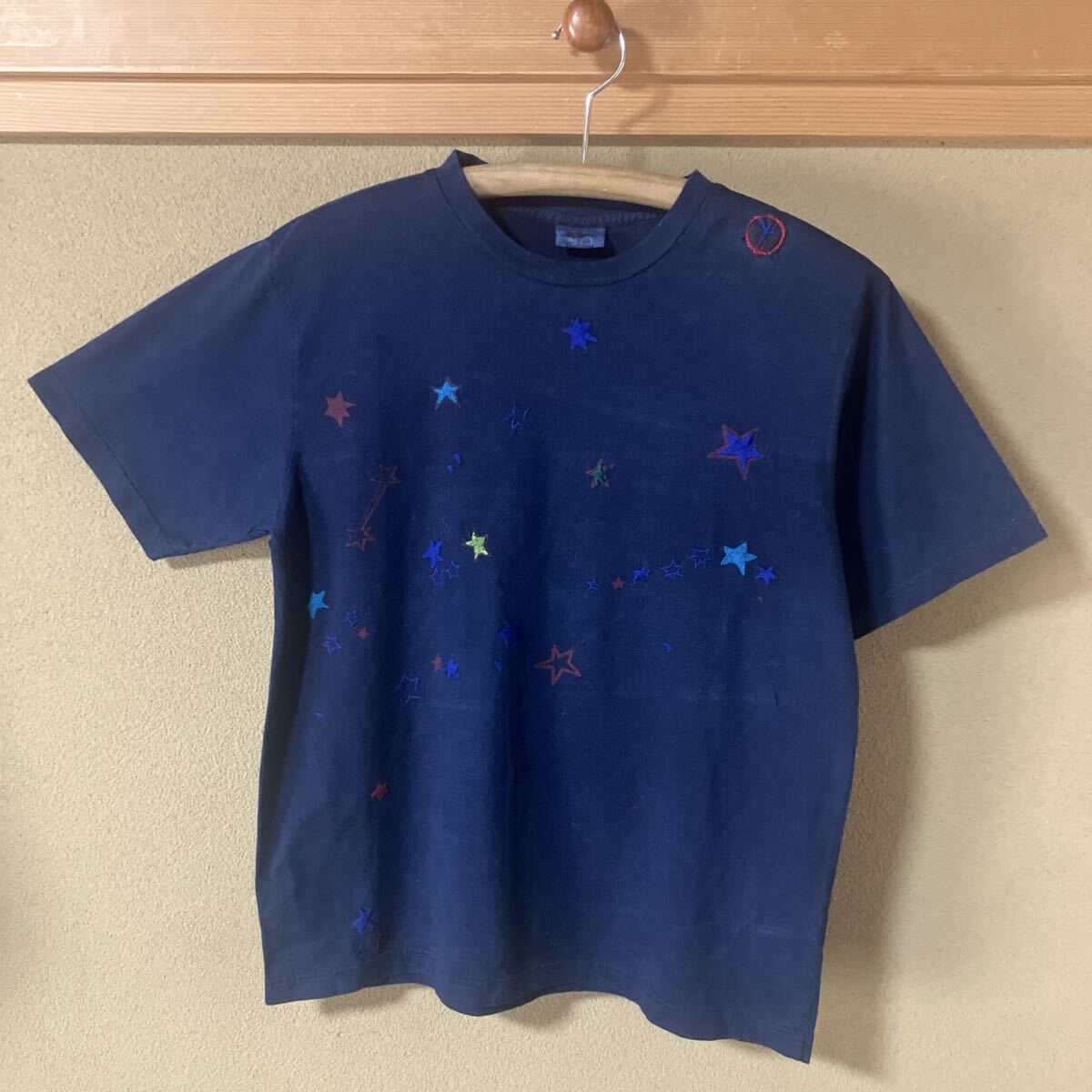 ガイジンメイド、藍染め刺繍+プリント流れ星T-シャツ Sサイズ拍卖