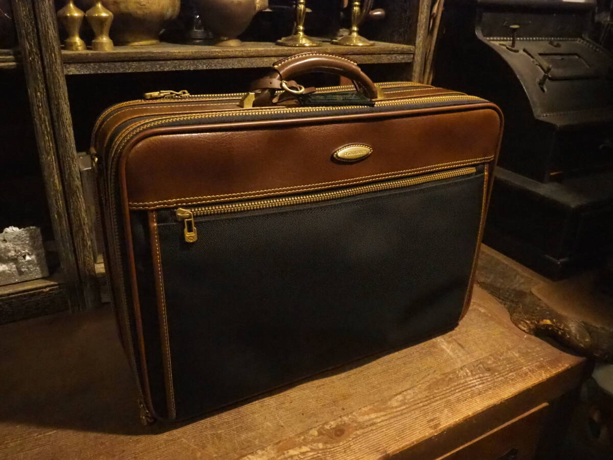 【Samsonite鍵付きビジネスバッグB】鞄トランク本革サイドバッグ骨董インテリア旅行ドクターバッグ古道具アンティーク古着インダストリアル拍卖