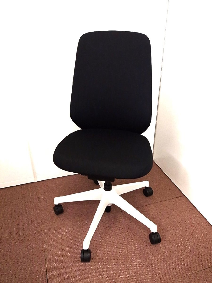 《送料無料》展示品 イトーキ ノートチェア KJ-130PV-W9T1 2023年製 肘なし デスクチェア拍卖