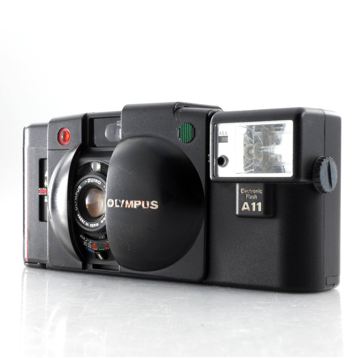 フラッシュ不可 その他バッチリ!9,499円~【オリンパス】OLYMPUS XA2 + A11 フラッシュユニット コンパクトフィルムカメラ #J581拍卖