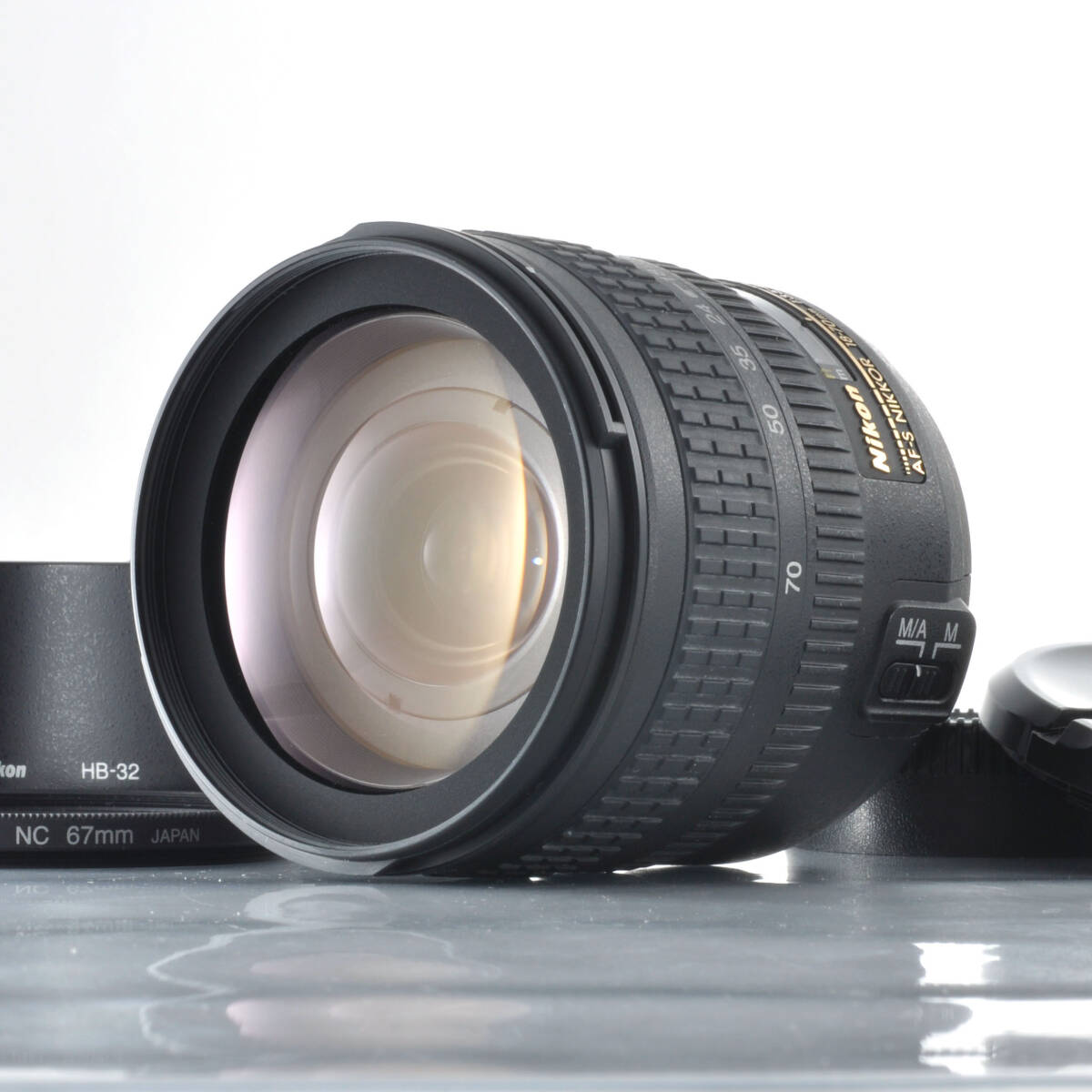 【ニコン】AF-S DX NIKKOR 18-70mm F3.5-4.5G ED 標準ズームレンズ フード付き #J305B拍卖