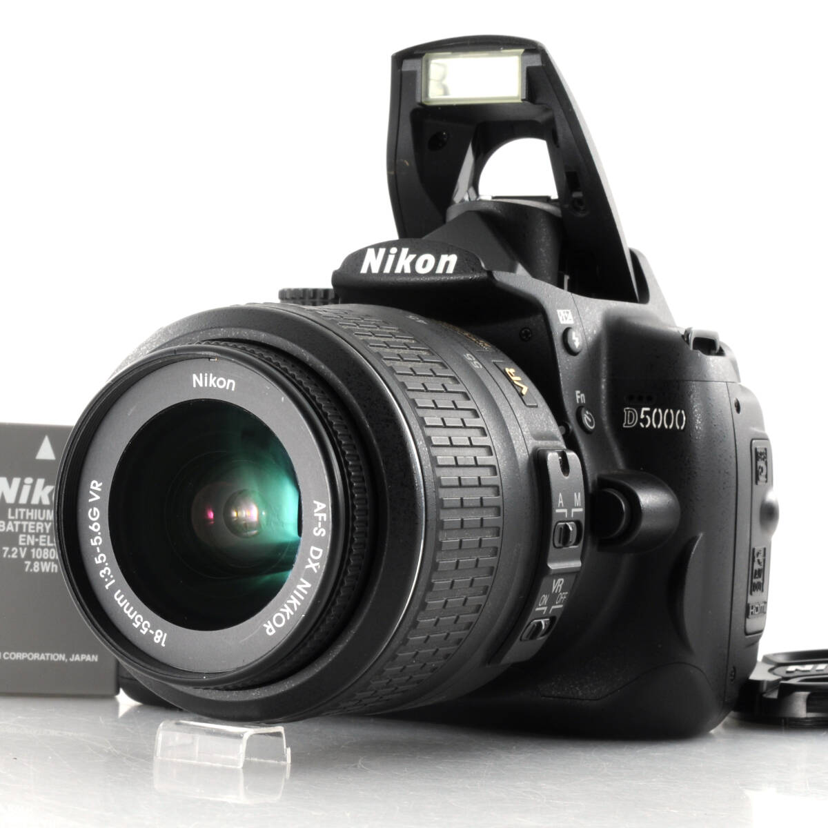 【ニコン】Nikon D5000 デジタル一眼レフカメラ + AF-S DX NIKKOR VR 18-55mm F3.5-5.6 G レンズ SDカード付き #M480拍卖