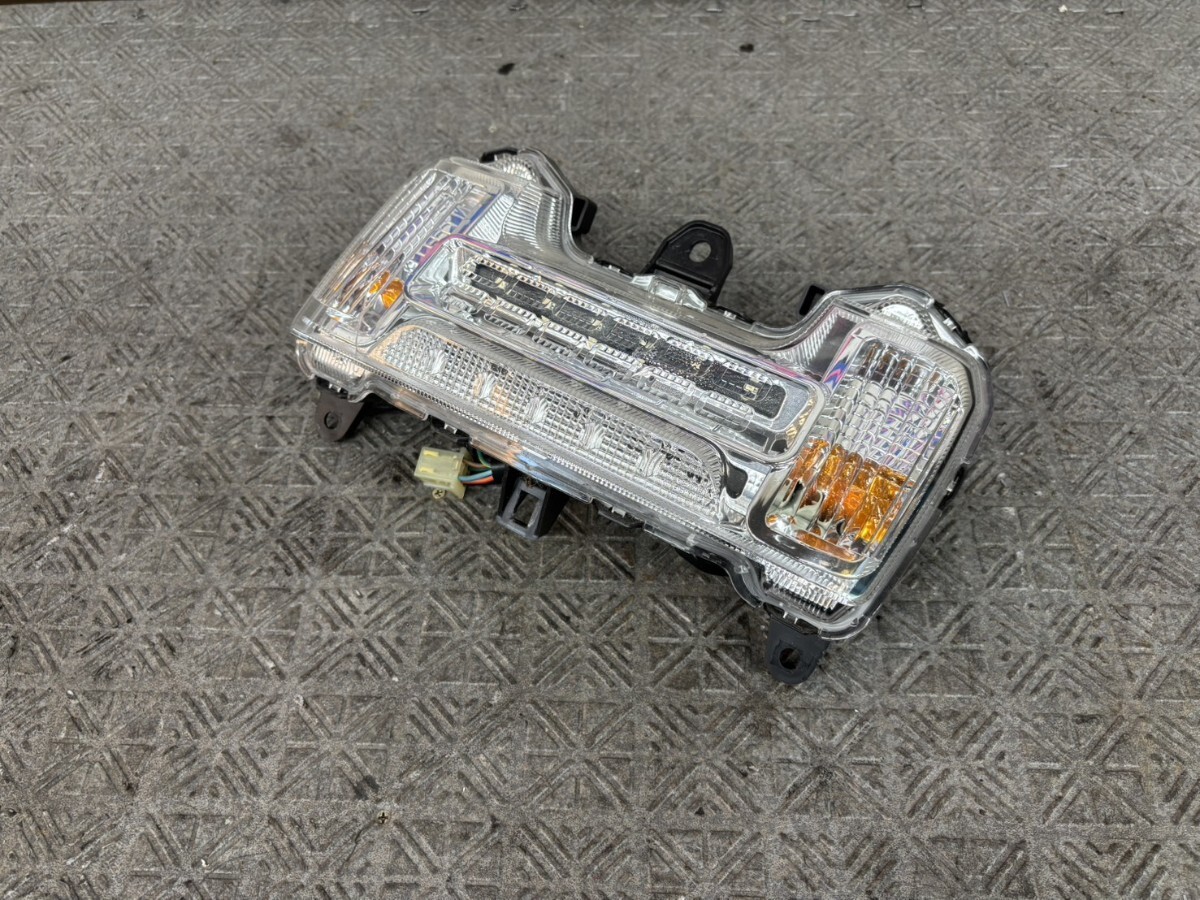 ホンダ DUNK ダンク AF78 テールライト テールランプ ヒビ有り 電装 ブレーキランプ 純正 部品 パーツ拍卖