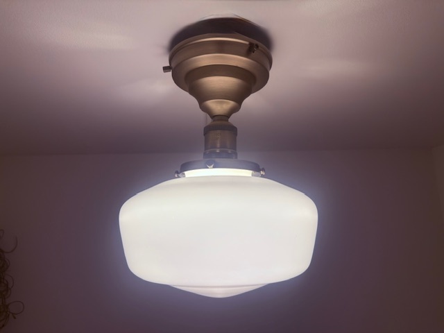 レトロアメリカンスタイルミルクガラスシーリングライト ホワイト白 ペンダントランプ LED対応 昭和モダン アンティーク 可愛い 拍卖