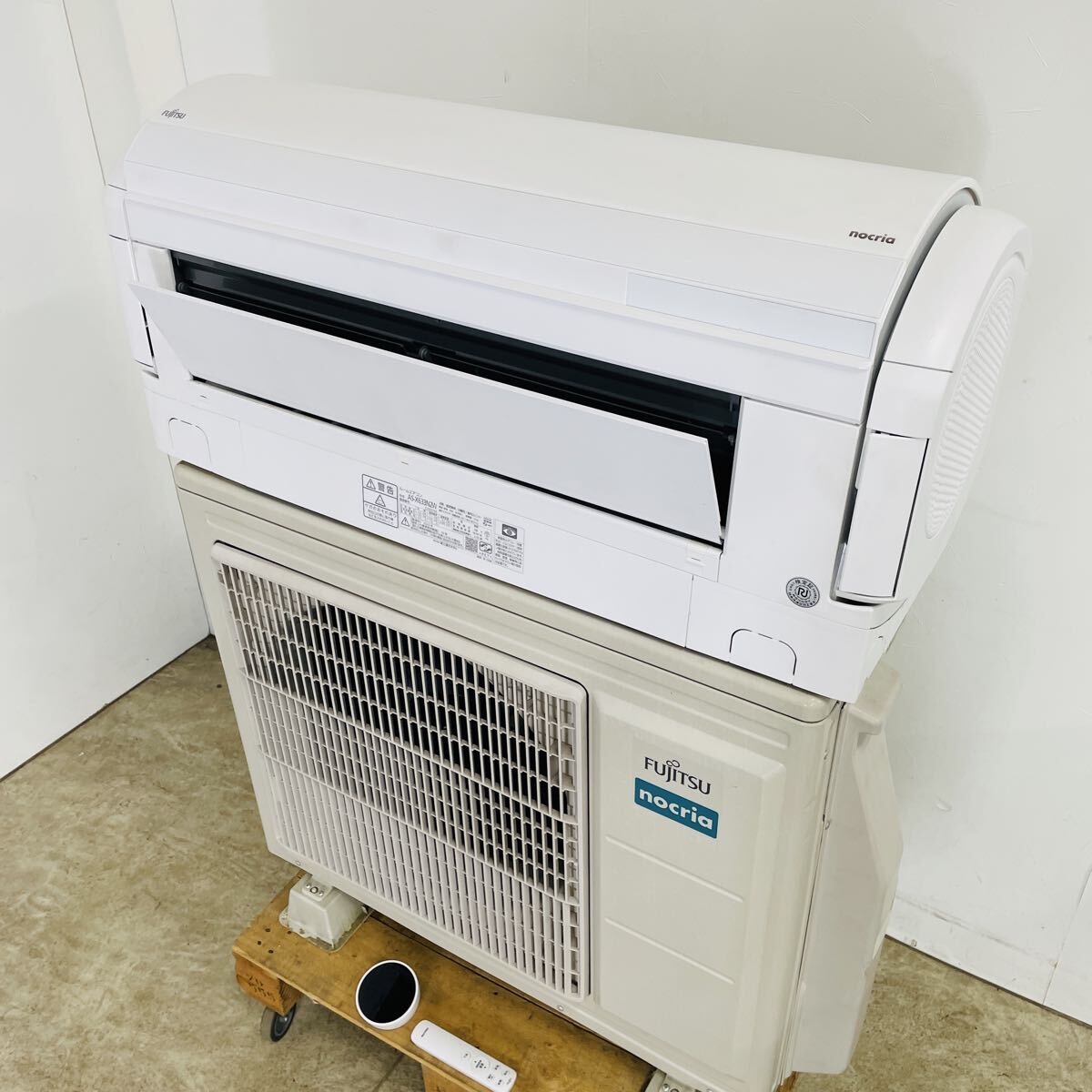 極上品 〜23畳用 6.3kw 富士通 エアコンAS-X633N2-W 2023年製 大容量 ノクリア 200v FUJITSU xシリーズ拍卖