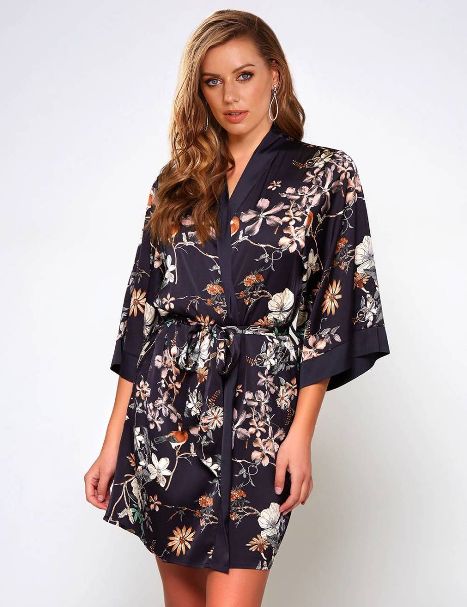 81102 Mサイズ パジャマ 着物風 花柄拍卖