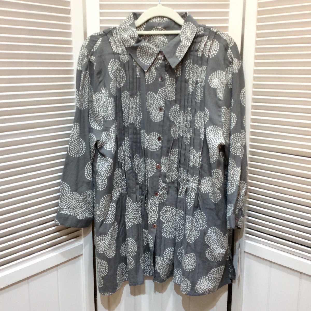 【値下げ】新品☆3s4you レディース 麻混オーバーブラウス M~L グレー×ホワイト柄 リネン TRY拍卖