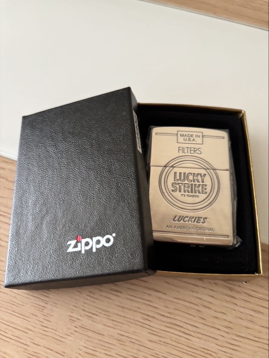 【未使用品】Zippo LUCKY STRIKE ラッキーストライク 2005年製 拍卖