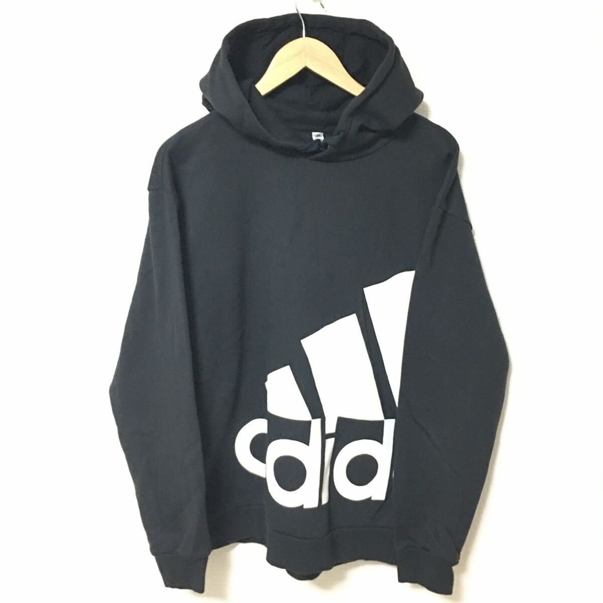 W216【adidas】アディダス フーディ パーカー ビックロゴ 裏毛 スポーツ カジュアル 大きめ ゆったり 普段 ブラック メンズ サイズXL/fF拍卖