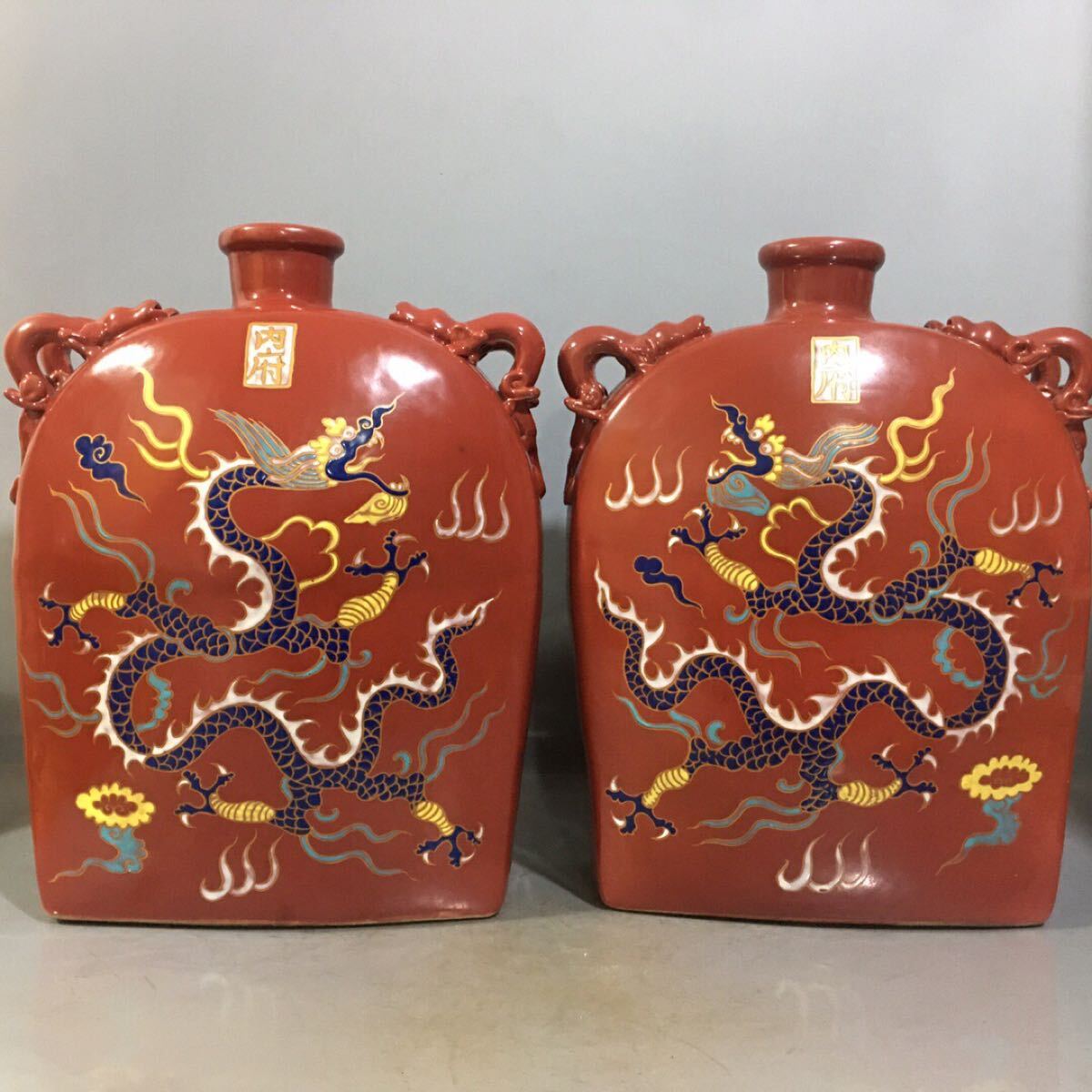 【蔵出し】清国時代 陶器 手描き粉彩 龍鳳文 大型水缶 一対 内府 中国美術 唐物 骨董品 2点拍卖