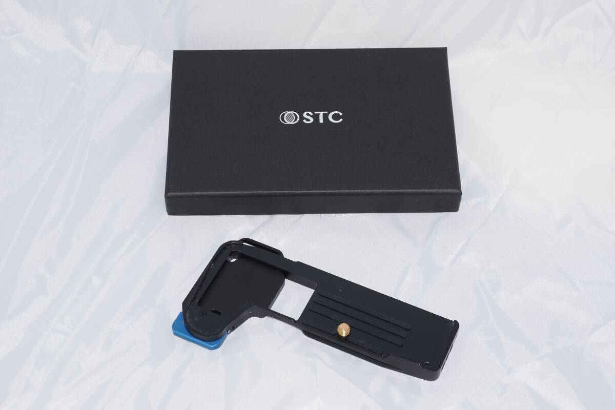 【中古美品】STC社製 オリンパス OM-D E-M1 MarkII/ MarkIII用グリップエクステンション フォグリップ FOGRIP拍卖