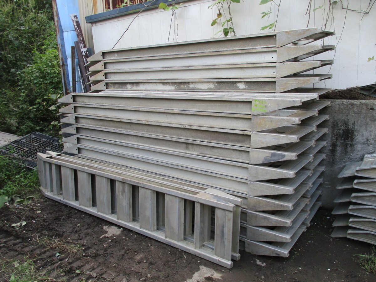 『1組3T用』アルコック工業.MK-3030.アルミブリッジ.道板.桟橋(幅490mm有効幅400mm長さ3000mm)13セット在り●下取り買取相談OK!拍卖