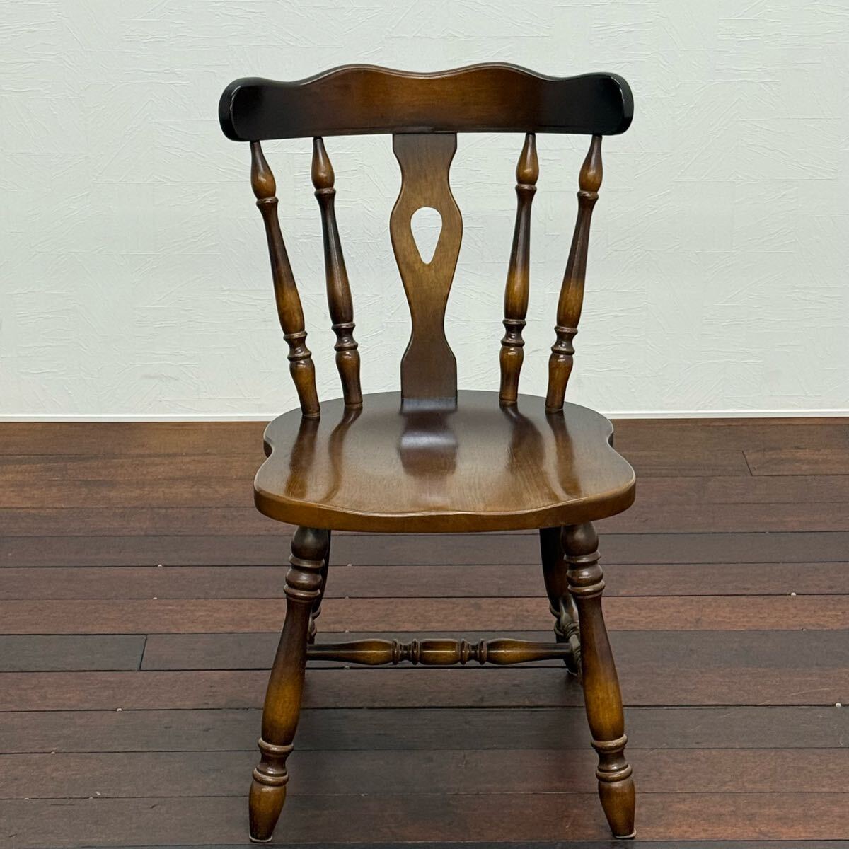 H19K65b 飛騨産業 HIDA キツツキ ウィンザーチェア オーク無垢材 ダイニングチェア サイドチェア アームレスチェア 食卓椅子 飛騨家具拍卖