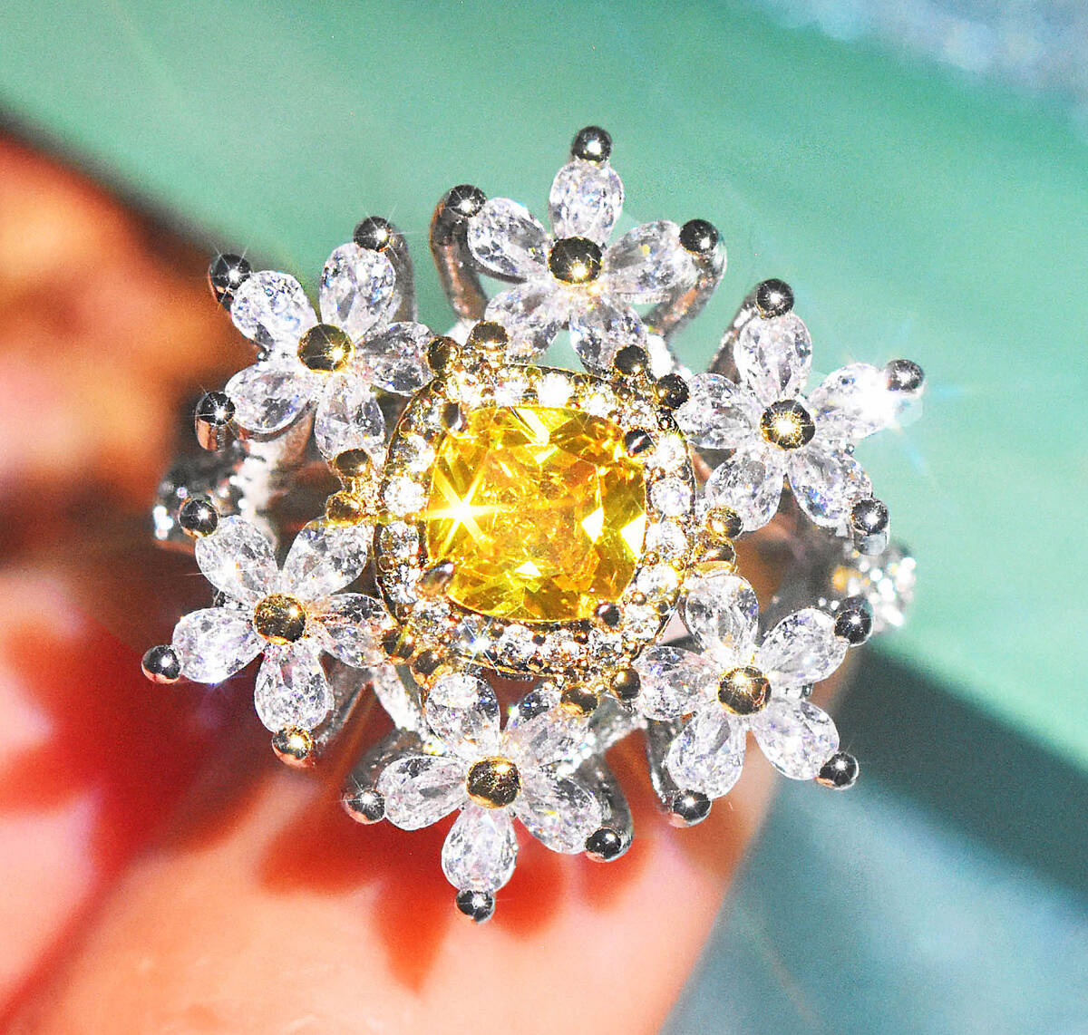 N250761◆Bigstone◆【存在感な印象】キラキラ輝く*ファッション印象*豪華なリング*14号拍卖