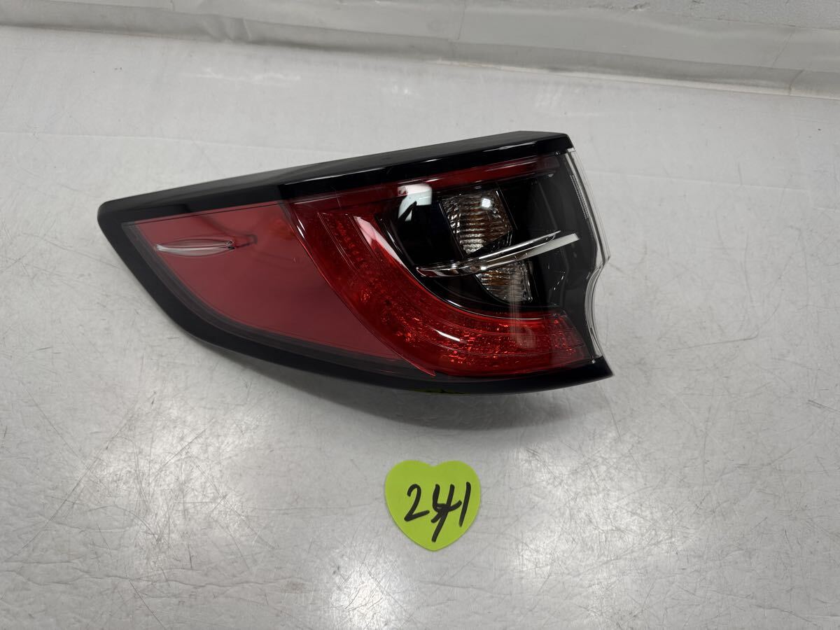 カローラツーリング 210系 左テールランプ KOITO 12-637 NRE210/ZRE212/ZWH211/ZWE214 (241)拍卖