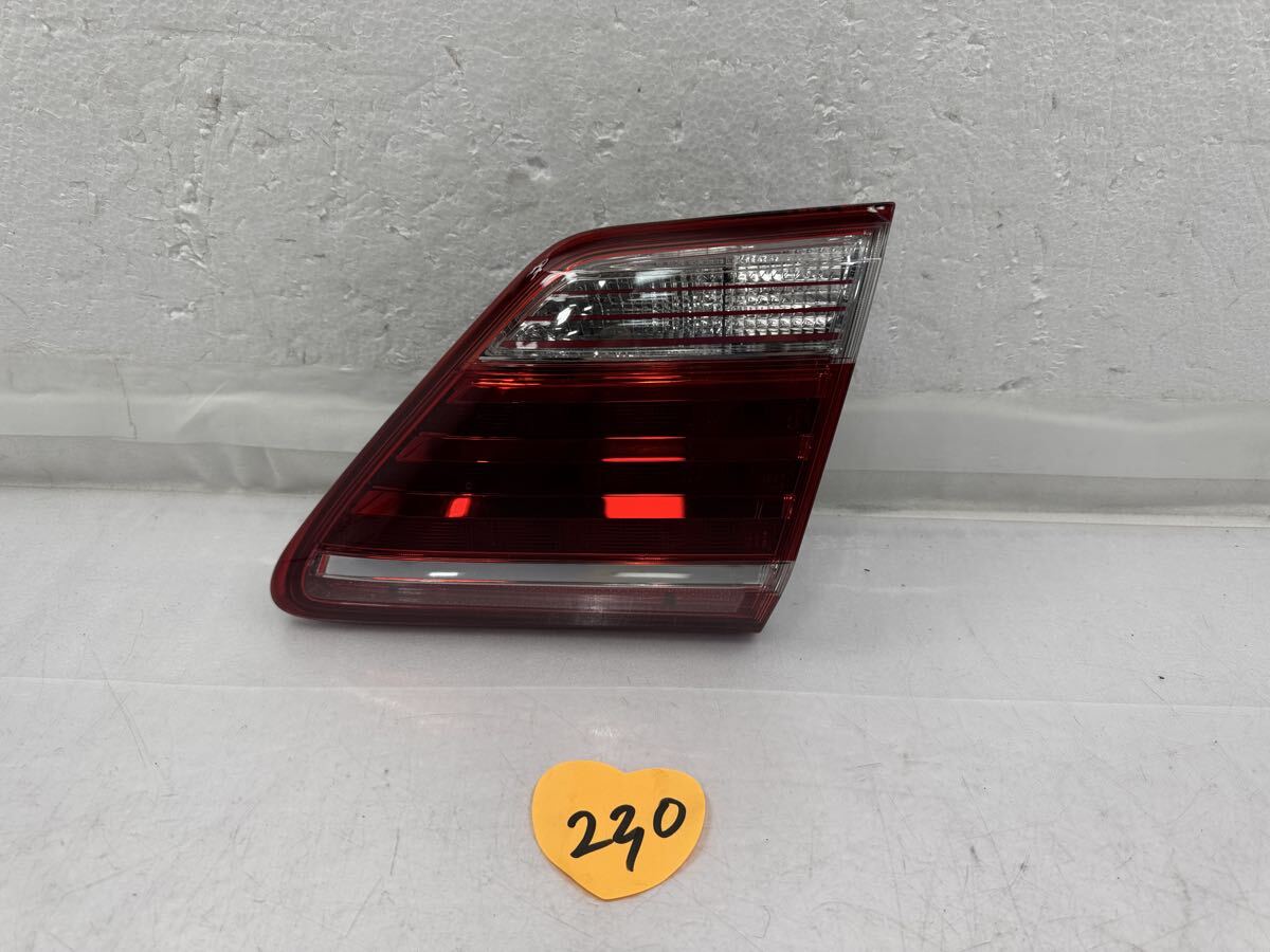 美品★クラウン ロイヤル 200系 後期 右テールライト 純正 LED 内側 レンズ GRS200~204/GWS204 イチコー 30-371(230)拍卖