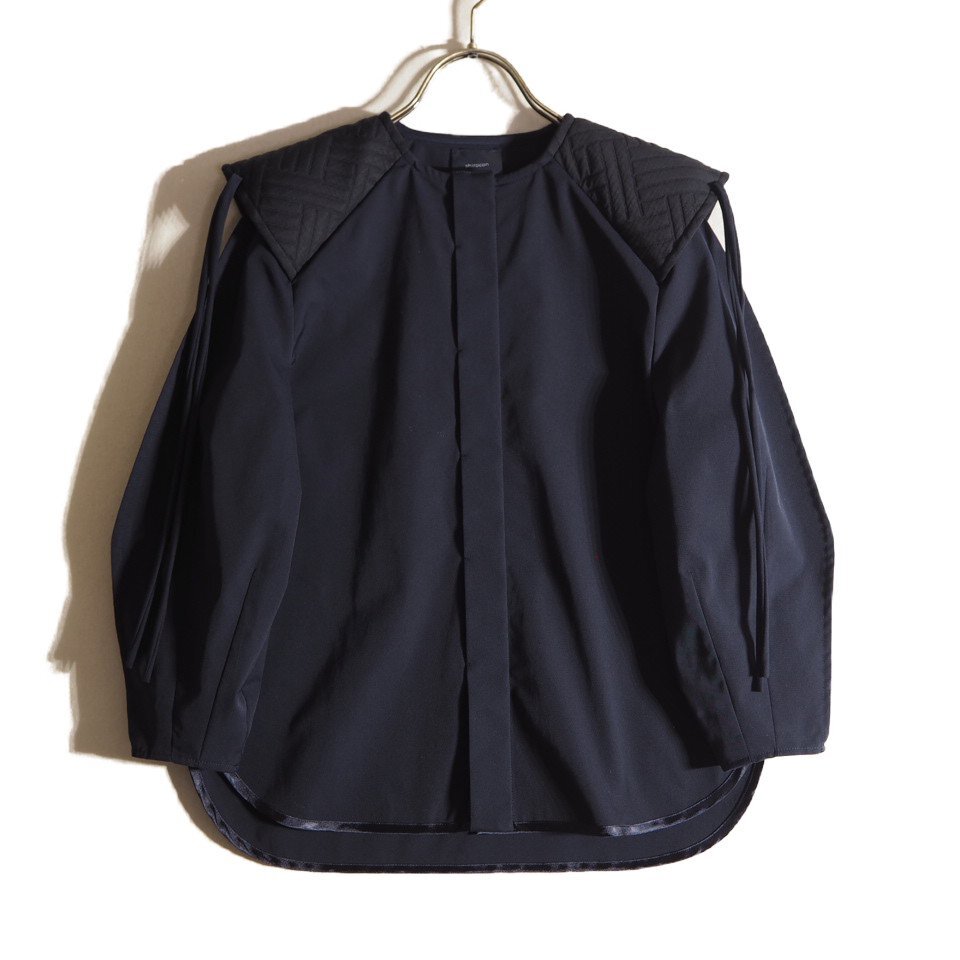 P4860f62 ▼shirocon yori ヨリ▼ リボン パワーショルダー ブラウス ネイビー 34 / ポリエステル キルト切り替え 7分袖 シャツ 紺 春~拍卖