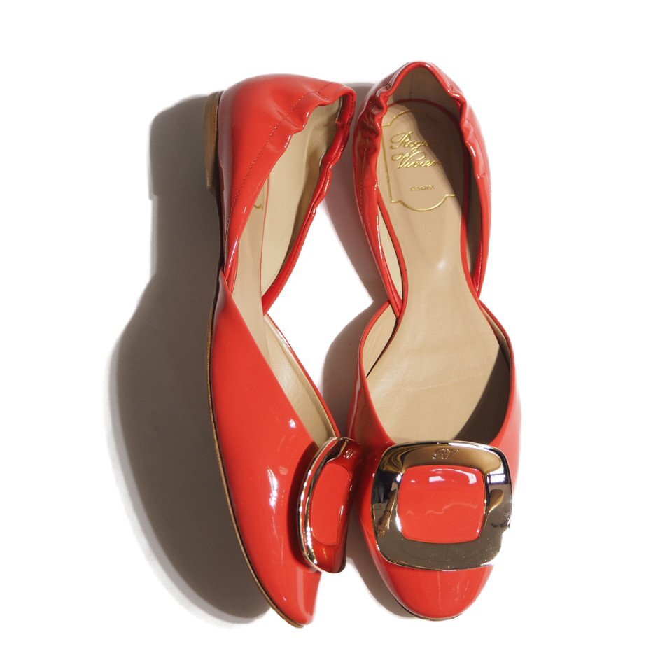 R1281R38 ▼Roger Vivier ロジェヴィヴィエ▼ ゴールドバックル エナメル フラットパンプス オレンジ 39/24.5cm フラットシューズ拍卖