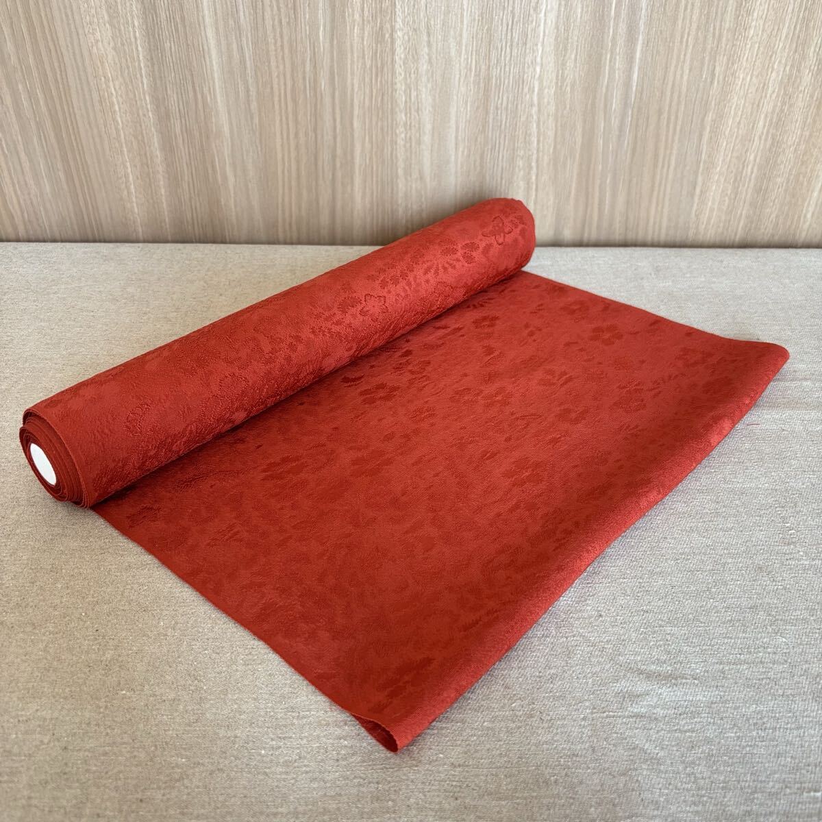 反物 高級丹後ちりめん 正絹 端切れ さやがた 紗綾形 えんじ 赤 420cm 着物 JAPAN KIMONO Japanese拍卖