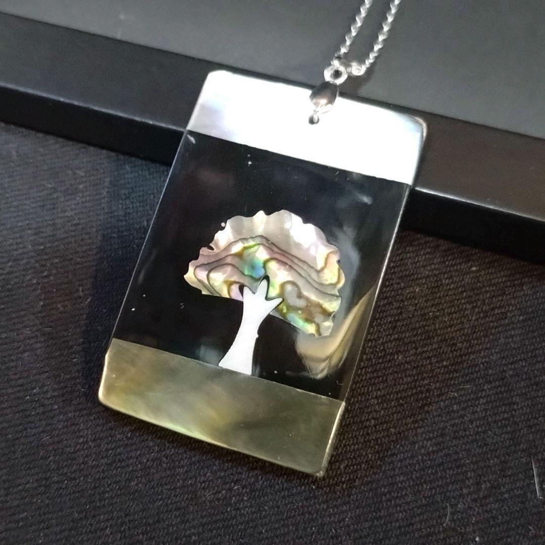 世界樹ユグドラシル、ツリーオブライフがモチーフの螺鈿細工のプレートネックレス ①拍卖