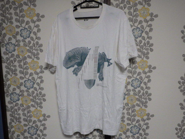 ユニクロ スターウォーズ UT Tシャツ シロ コットン 前後プリント YATOONI BOSKA (株)ユニクロ拍卖