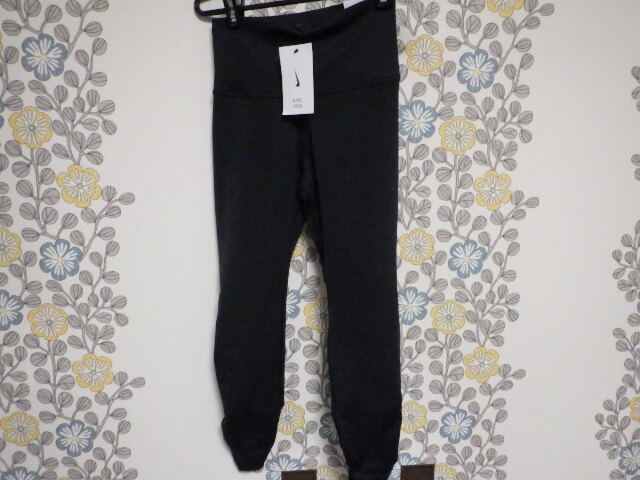 新品未使用 ナイキ ヨガ YOGA タイツ スパッツ S クロ ストレッチ素材 シャーリング (株)ナイキジャパン拍卖