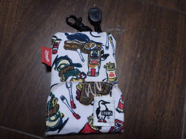 チャムス カードケース クリア面 と マグネット開閉小物入れ 伸縮コードホルダー付き 本体小カラビナ付き 株式会社ランドウェル拍卖