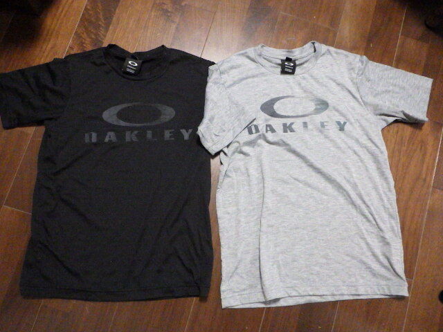 オークリー 速乾性 Tシャツ 2枚組 クロ140 グレー150 大人女性 ストレッチ素材 ミラリジャパン株式会社拍卖