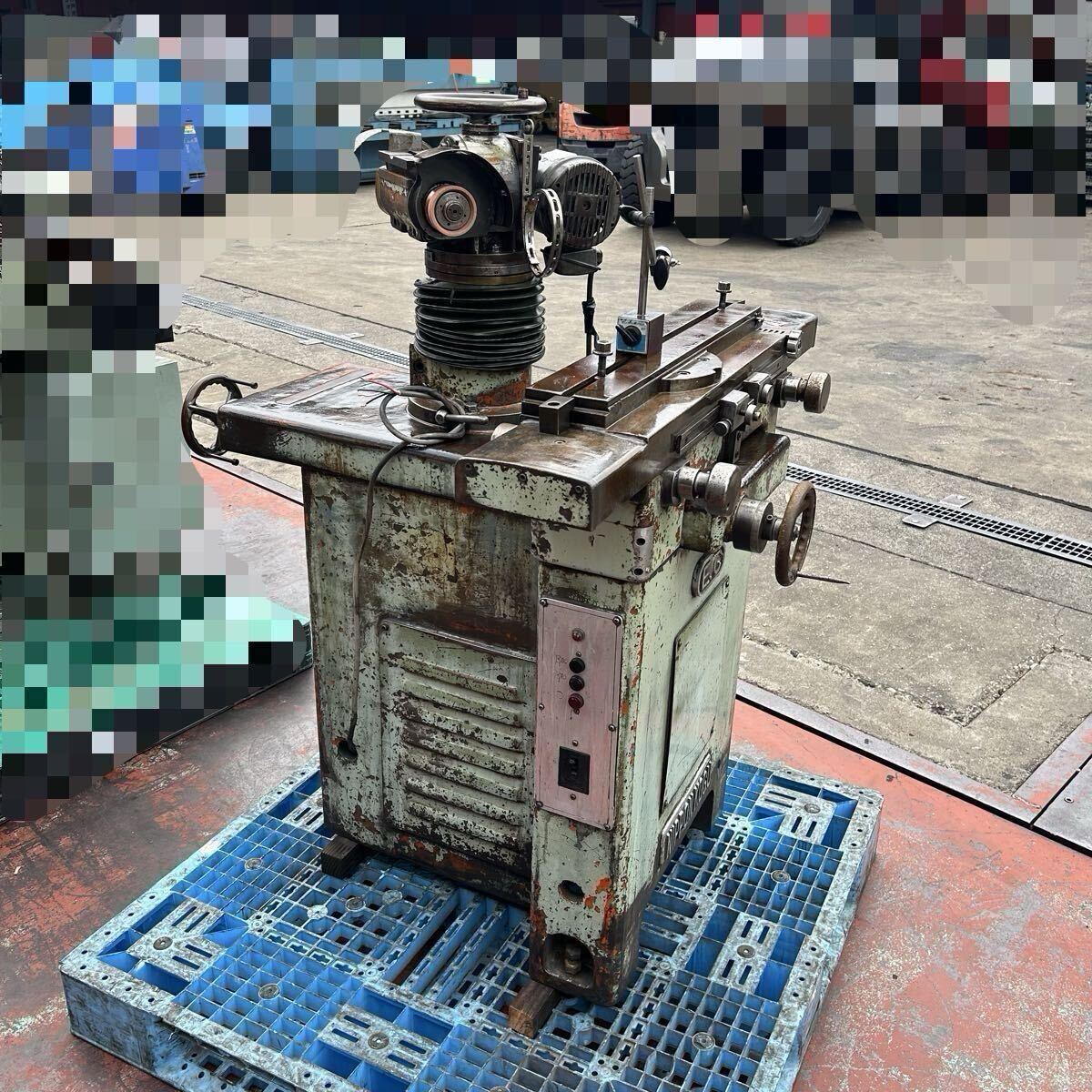 T2118 E.C 日本工具製作所 万能工具研削盤 U60 200/220V 50/60Hz【動作確認済】拍卖