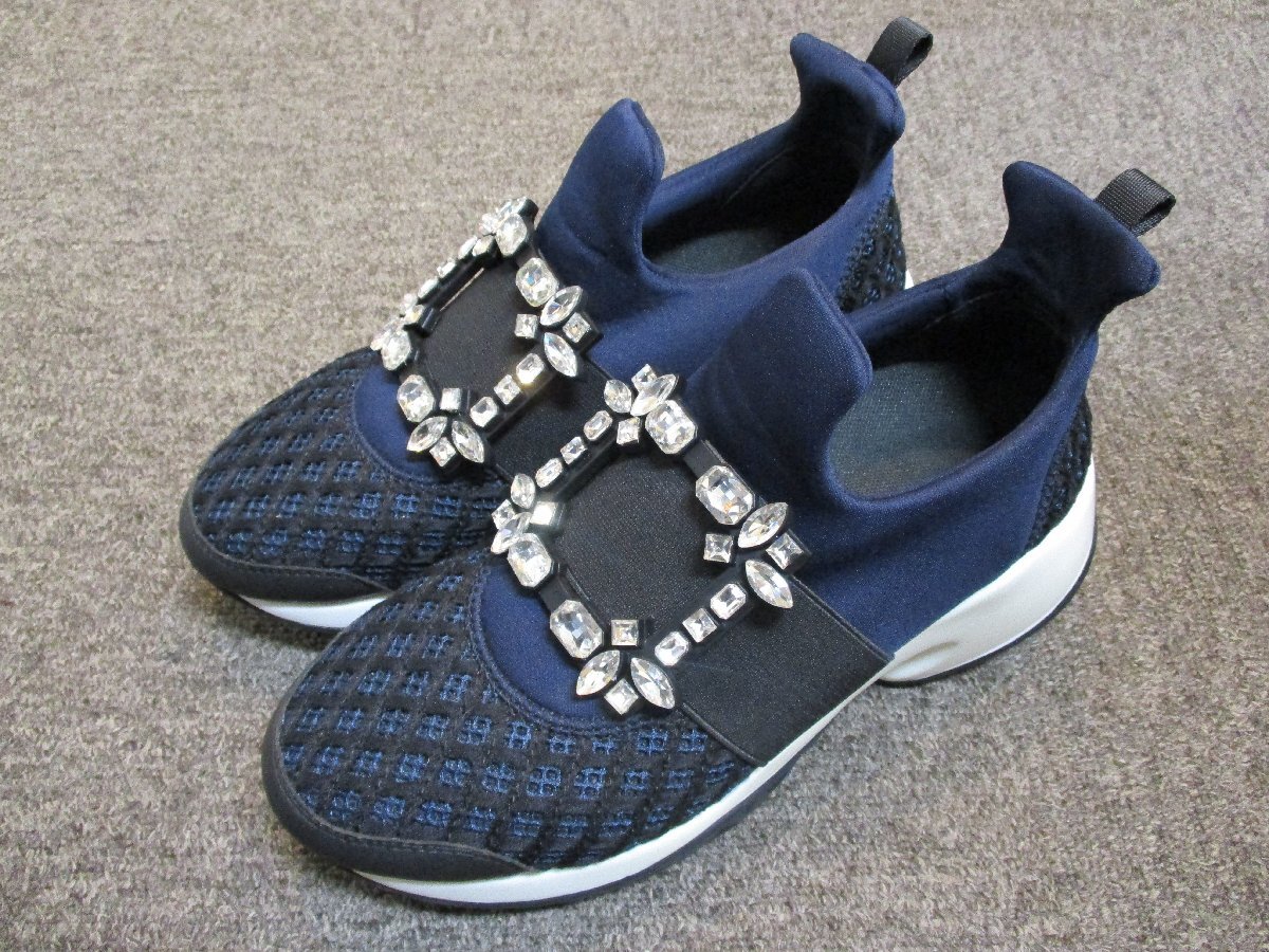 約25㎝【訳アリ美品中古・送料無料】ロジェヴィヴィエ ROGER VIVIER スニーカー ヴィヴ ラン ストラス バックル 38拍卖