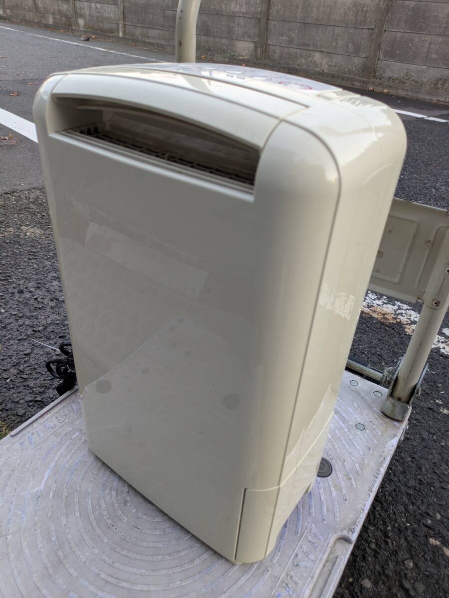 無印良品 除湿機 RDH-MJ8 2008年製 現状品 10135914-45903拍卖