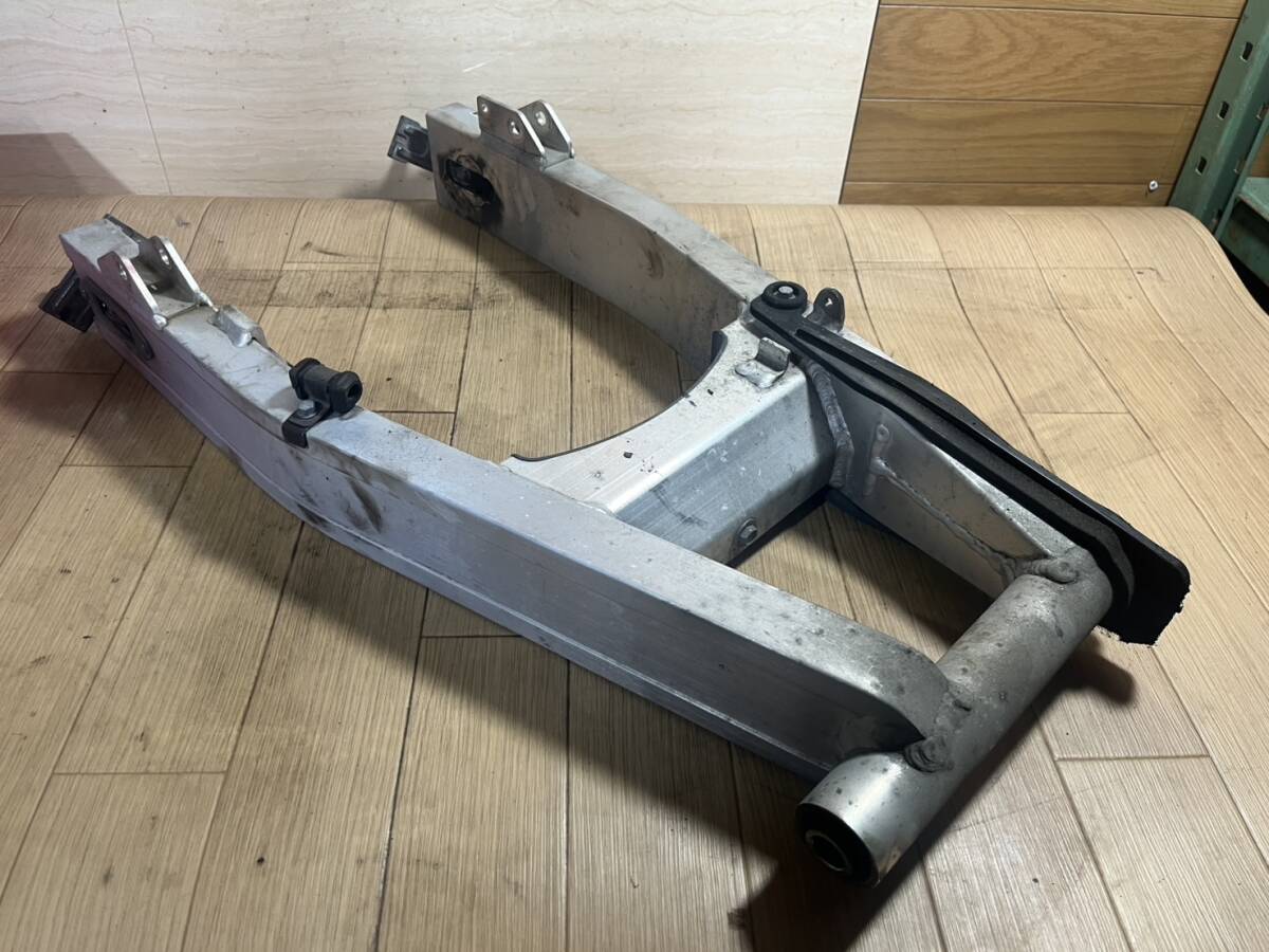 252533-36 スイングアーム NC31 CB400SF H5年式 実働 実走行3万キロ拍卖